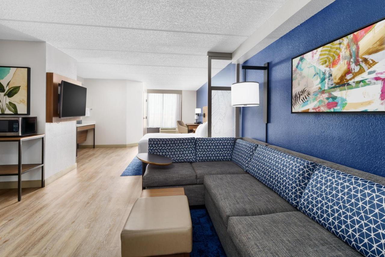 Hyatt Place Across From Universal Orlando Resort Extérieur photo