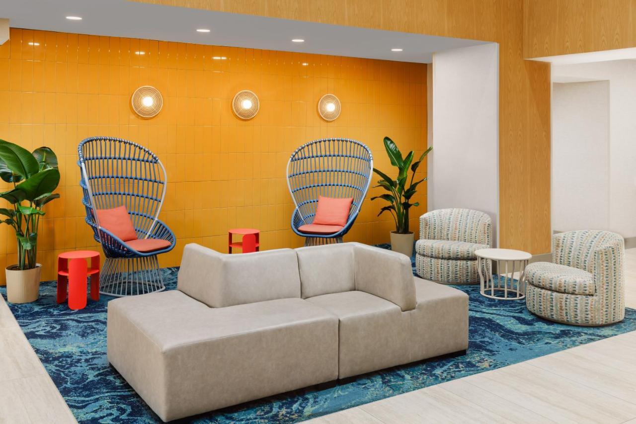 Hyatt Place Across From Universal Orlando Resort Extérieur photo