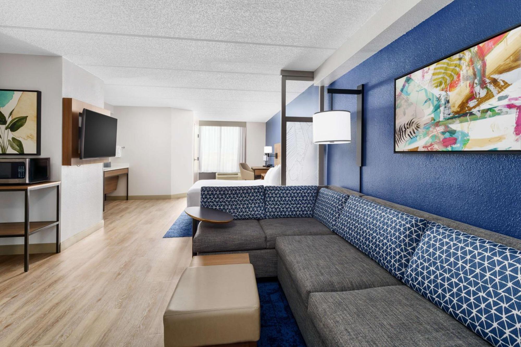 Hyatt Place Across From Universal Orlando Resort Extérieur photo